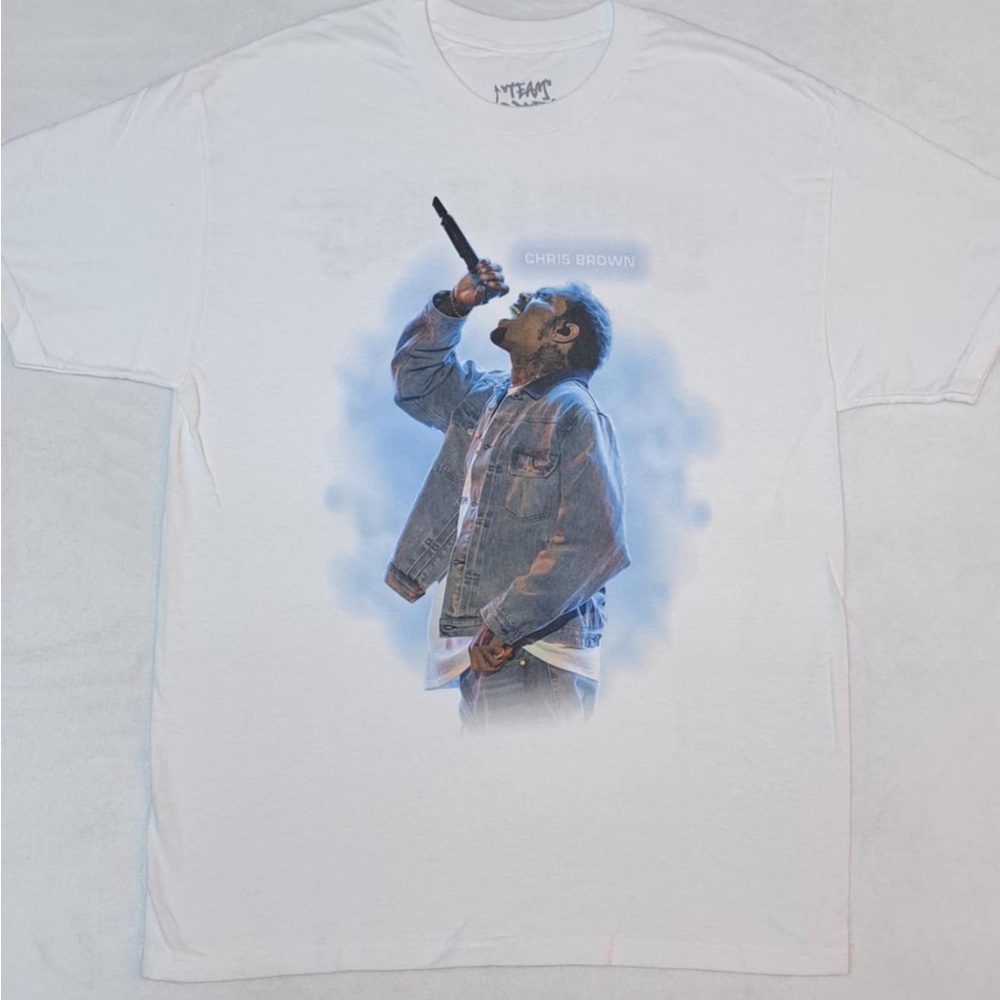 Chris Brown Lovers & Friends 2023 Las Vegas, Nevada Tour Date -Unisex Size LARGE